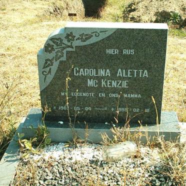 McKENZIE Carolina Aletta 1967-1995