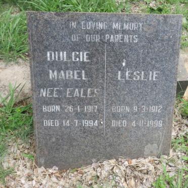 ? Leslie 1912-1999 &amp; Dulcie Mabel EALES 1917-1994