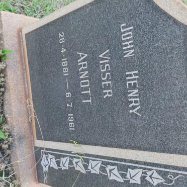 ARNOTT John Henry Visser 1881-1961 &amp; Maria Cornelia Elizabeth WILLIAMS 1898-1975