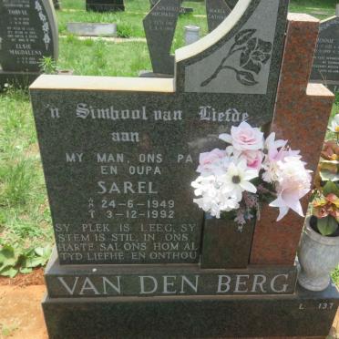 BERG Sarel, van den 1949-1992