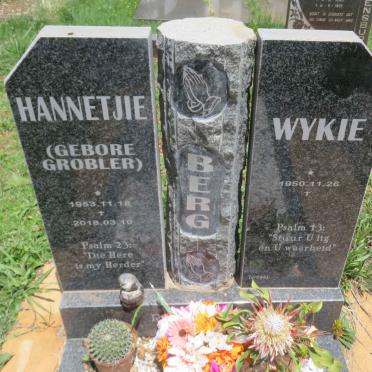 BERG Wykie 1950- &amp; Hannetjie GROBLER 1953-2018