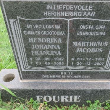 FOURIE Marthinus Jacobus 1931-2007 &amp; Hendrika Johanna Francina 1932-2005