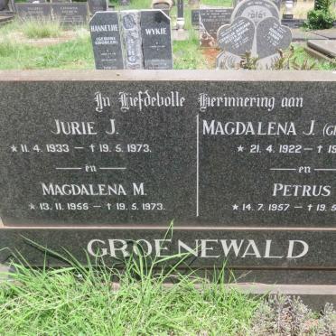 GROENEWALD Magdalena J. nee NEETHLING 1922-1973 :: GROENEWALD Jurie J. 1933-1973 :: GROENEWALD Magdalena M. 1955-1973