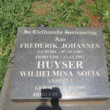 HUYSER Frederik Johannes 1903-1995 &amp; Wilhelmina Sofia KOTZE 1909-1997