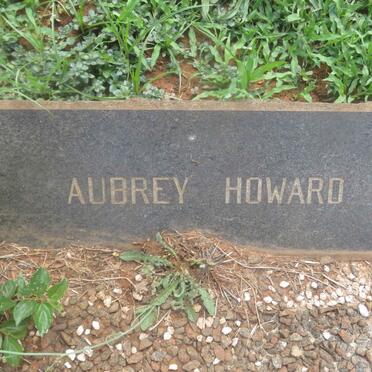 HOWARD Aubrey