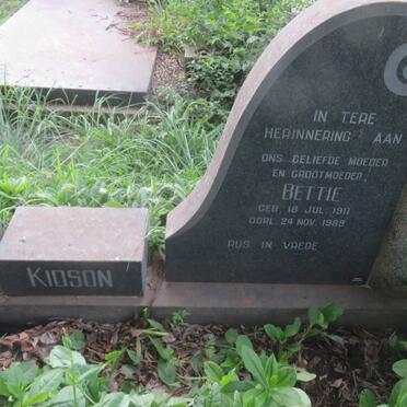 KIDSON Jan 1907-1983 &amp; Bettie 1911-1989