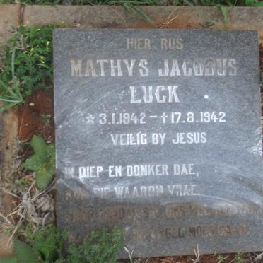 LUCK Mathys Jacobus 1942-1942