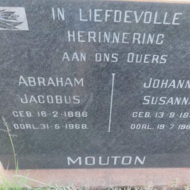 MOUTON Abraham Jacobus 1886-1968 &amp; Johanna Susanna 1886-1980