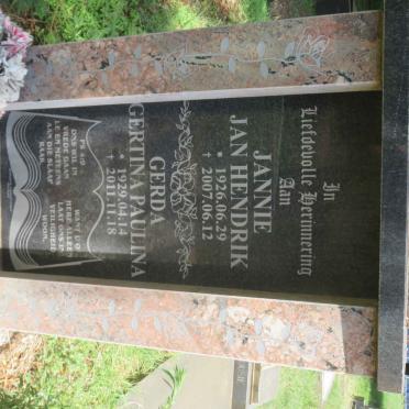 MERWE Jan Hendrik, van der 1926-2007 &amp; Gertina Paulina 1929-2011
