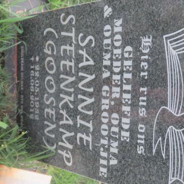 STEENKAMP Sannie nee GOOSEN 1932-2012