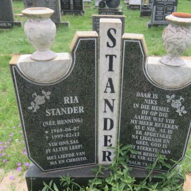 STANDER Ria nee HENNING 1969-1999