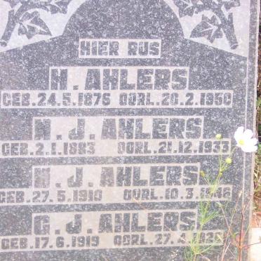 AHLERS H. 1875-1950 :: AHLERS M.J. 1883-1933 :: AHLERS M.J. 1910-1946 :: AHLERS G.J. 1919-1926