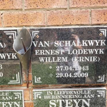 SCHALKWYK Ernest Lodewyk Willem, van 1943-2009