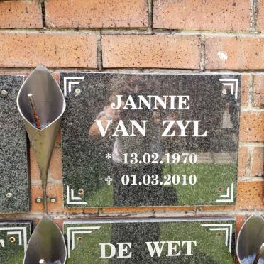 ZYL Jannie, van 1970-2010