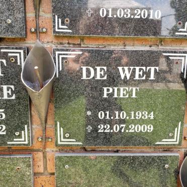 WET Piet, de 1934-2009