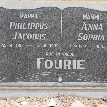 FOURIE Philippus Jacobus 1911-1979 &amp; Anna Sophia 1917-1995