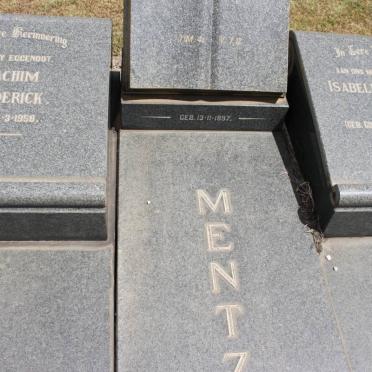 MENTZ Joachim Frederick 1897-1958 &amp; Isabella Johanna Maria GOOSEN 1897-1971