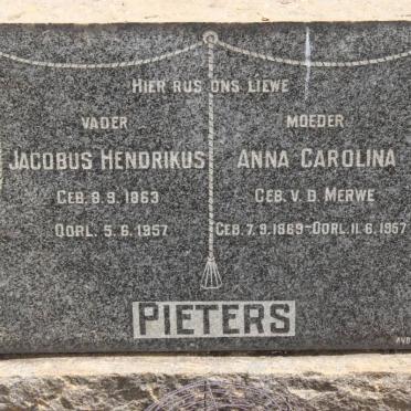 PIETERS Jacobus Hendrikus 1863-1957 &amp; Anna Carolina V.D. MERWE 1869-1957