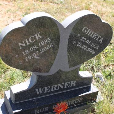 WERNER Nick 1935-2006 &amp; Grieta 1933-2009