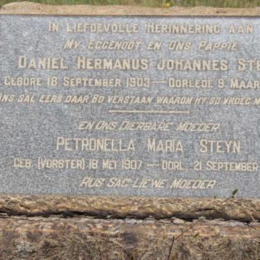 STEYN Daniel Hermanus Johannes 1903-1946 &amp; Petronella Maria VORSTER 1907-1964