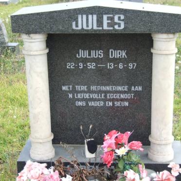 MOOLMAN Julius Dirk 1952-1997
