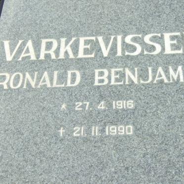 VARKEVISSER Ronald Benjamin 1916-1990
