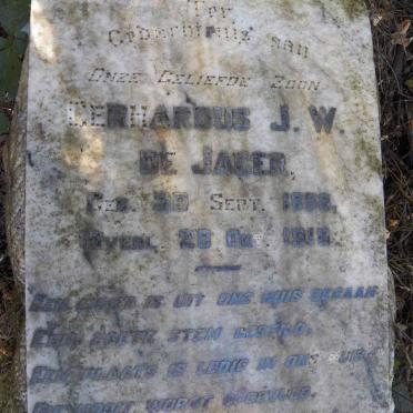 Mpumalanga, ERMELO district, Tafelkop 270 IS, farm cemetery_2