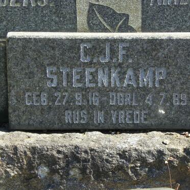 STEENKAMP Willem Petrus 1887-1963 &amp; Magdalena Catharina 1892-1975 :: STEENKAMP C.J.F. 1916-1989