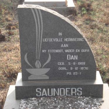 SAUNDERS Dan 1909-1976