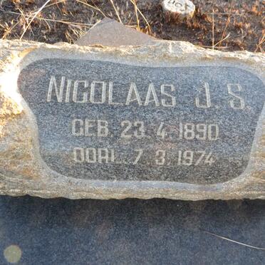 WOLMARANS Nicolaas J.S. 1890-1974 & Elizabeth W. 1893-1975_2