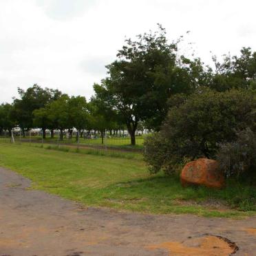 2. Road leading to Kriel Cemetery