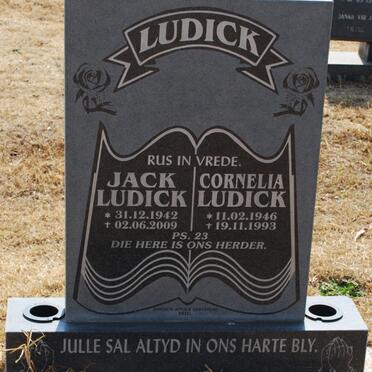 LUDICK Jack 1942-2009 &amp; Cornelia 1946-1998