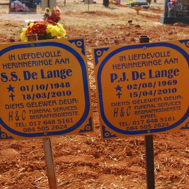 LANGE S.S., de 1948-2010 :: DE LANGE P.J. 1969-2010 