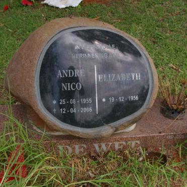 WET André Nico, de 1955-2006 &amp; Elizabeth 1956-