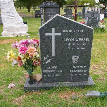 ? Wessel J.A. 1944- &amp; Elizabeth 1950- :: ? Leon Wessel 1972-2007