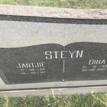 STEYN Jantjie 1928-1987 &amp; Dina 1928-2017