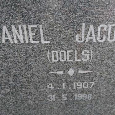 ? Daniel Jacobus 1907-1996