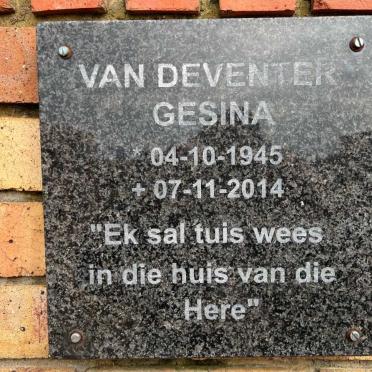 DEVENTER Gesina, van 1945-2014
