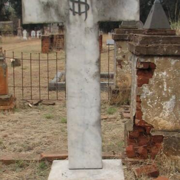 A - Surnames :: Vanne - A