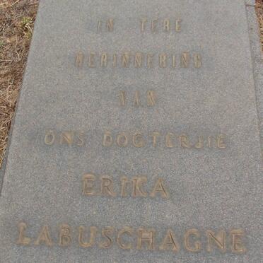 LABUSHAGNE Erika