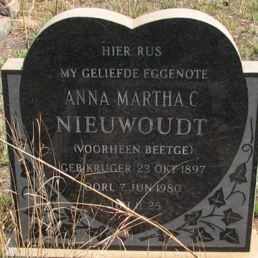 NIEUWOUDT Anna Martha C. BEETGE nee KRUGER 1897-1980