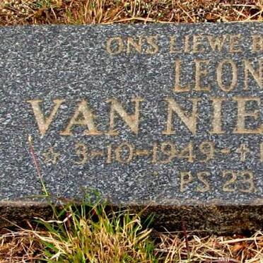 NIEKERK Leon, van 1949-1975