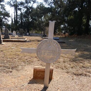 Q - Surnames :: Vanne - Q