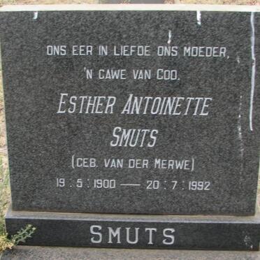 SMUTS Esther Antoinette nee VAN DER MERWE 1900-1992