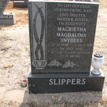 SLIPPERS Magrietha Magdalena nee SNYDERS 1948-1991