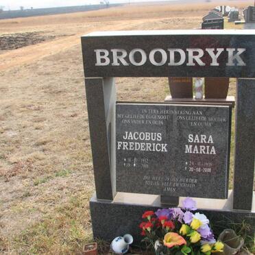 BROODRYK Jacobus Frederick 1932-2001 &amp; Sara Maria 1935-2008
