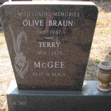 McGEE Terry 1906-1975 &amp; Olive BRAUN 1913-1987