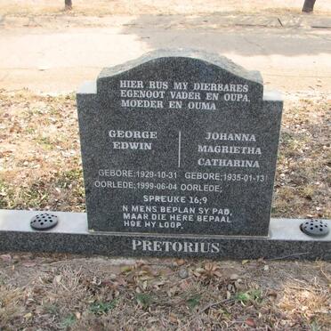 PRETORIUS George Edwin 1929-1999 &amp; Johanna Magrietha Catharina 1935-