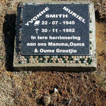 SMITH Yvonne Muriel 1945-1992