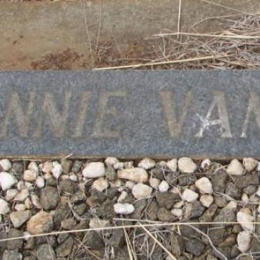 VUUREN Sannie, van 